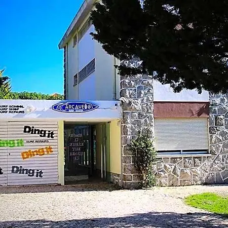 ホテル Carcavelos Surf