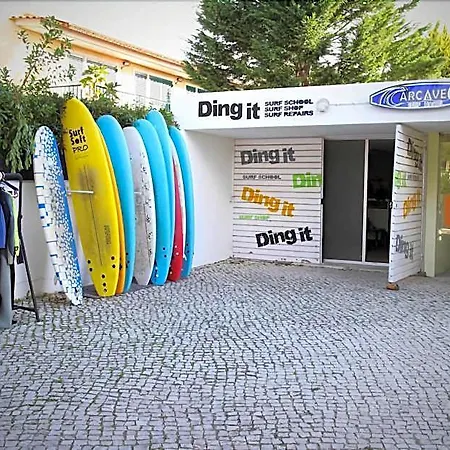 Carcavelos Surf Hotel 2*