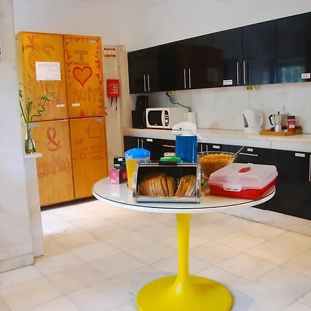 Hotel Carcavelos Surf 2*