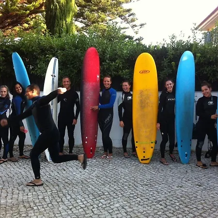 Carcavelos Surf Hotel Cascais